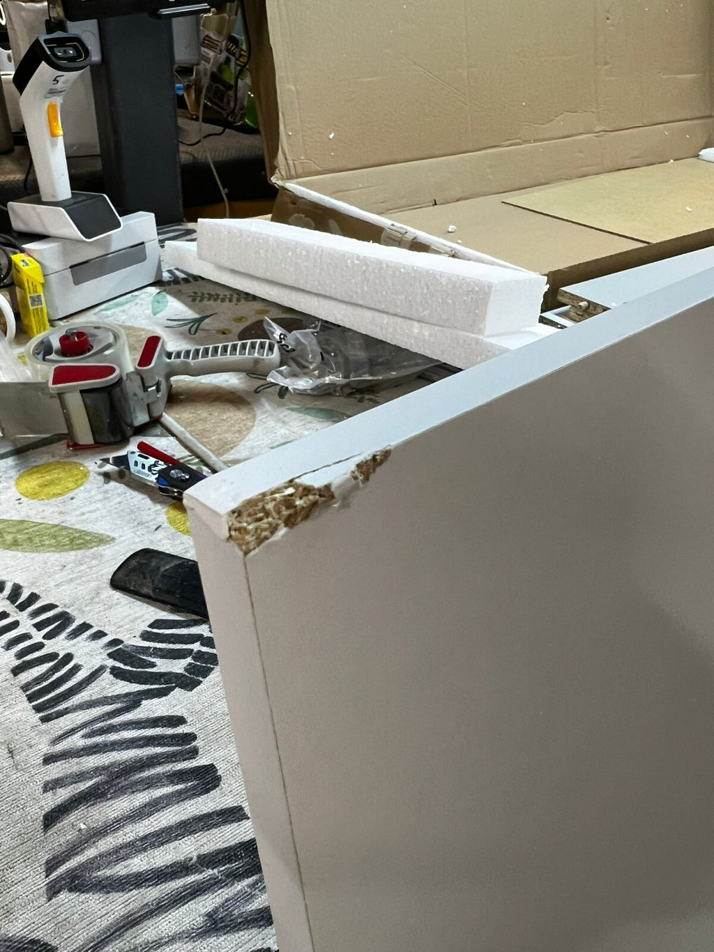 Malibu 3 Drawer Office Desk - White ( B Grade )
