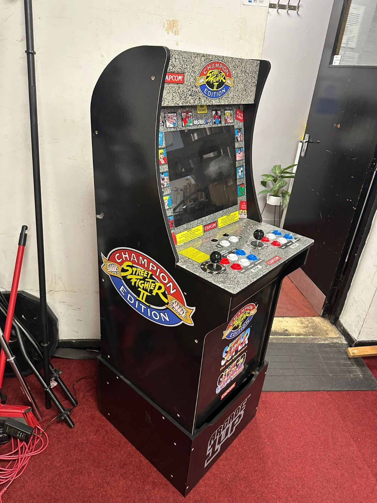 Arcade1UP 3 in 1 Street Fighter Arcade Machine (S)