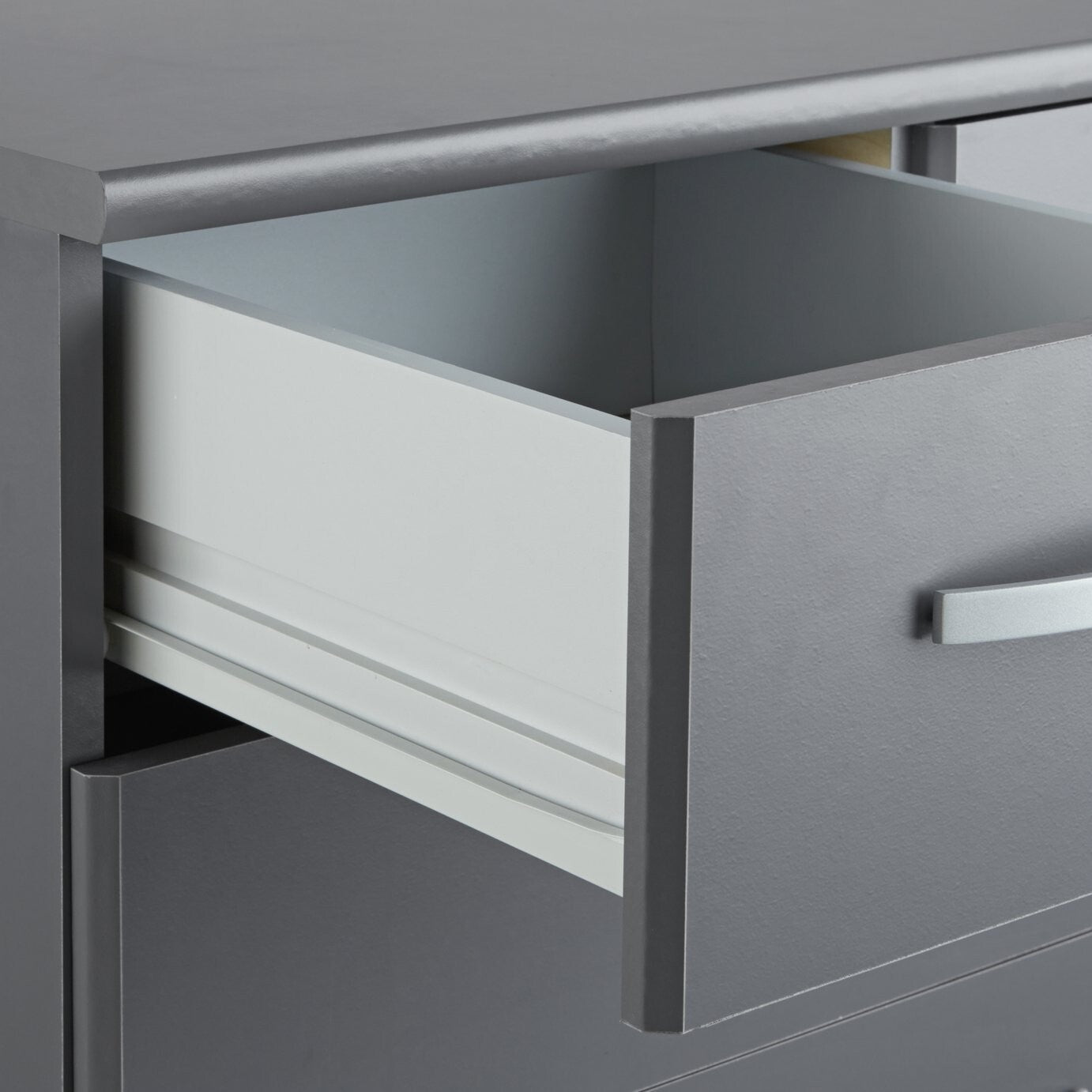 Hallingford Grey 5+2 Drawer Chest