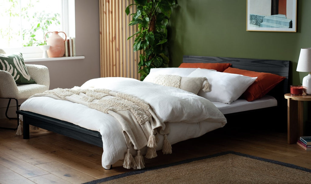 Habitat Akio Kingsize Platform Bed Frame - Black