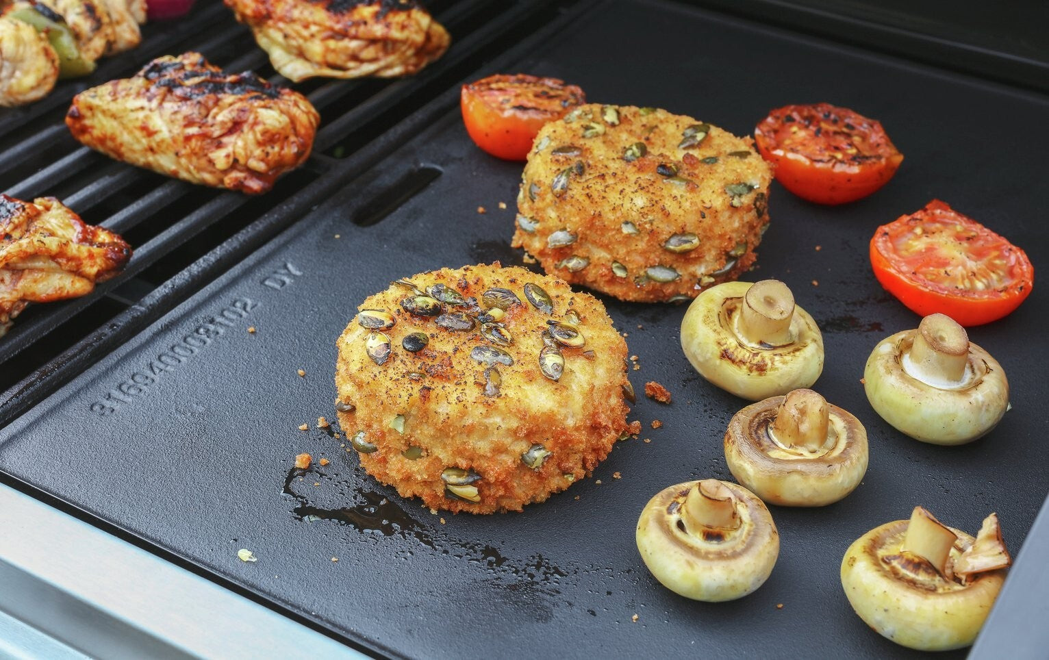 Deluxe 3 Burner with Side Burner Gas BBQ ( B Grade 15845 )