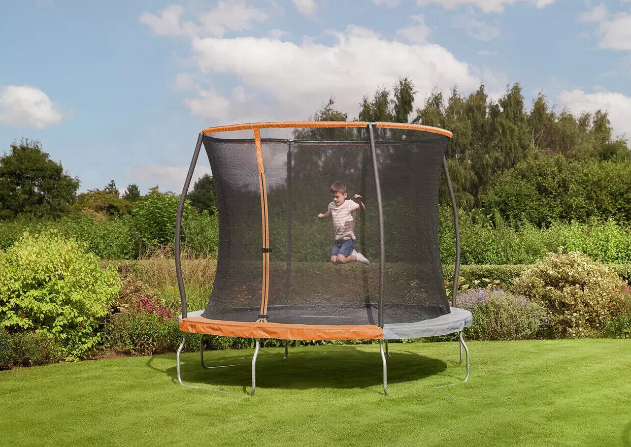 Sportspower 8ft Outdoor Kids Trampoline & Enclosure | Garden Jumping Trampoline