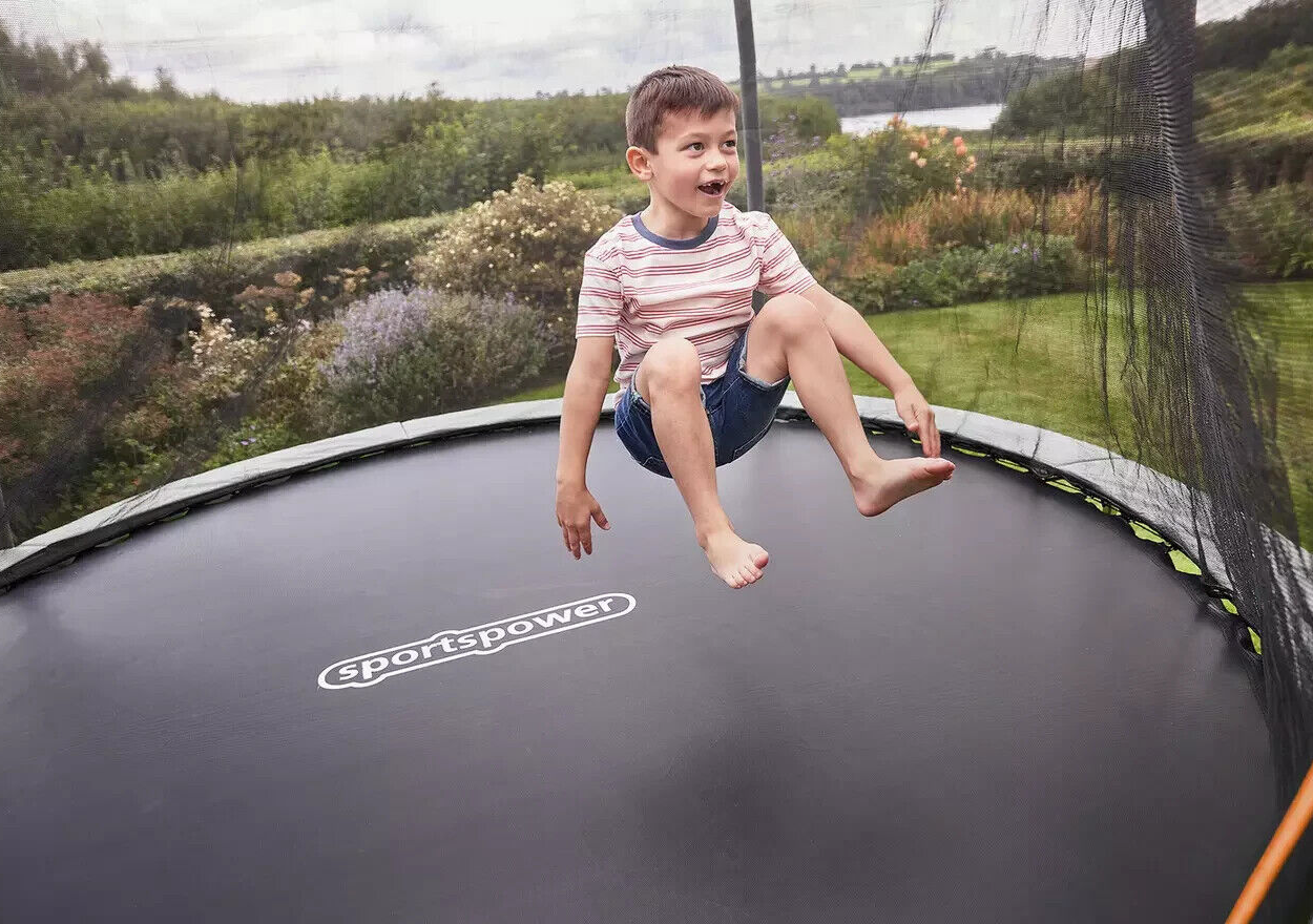 Sportspower 8ft Outdoor Kids Trampoline & Enclosure | Garden Jumping Trampoline
