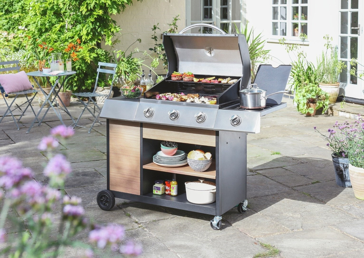Deluxe 3 Burner with Side Burner Gas BBQ ( B Grade 15845 )