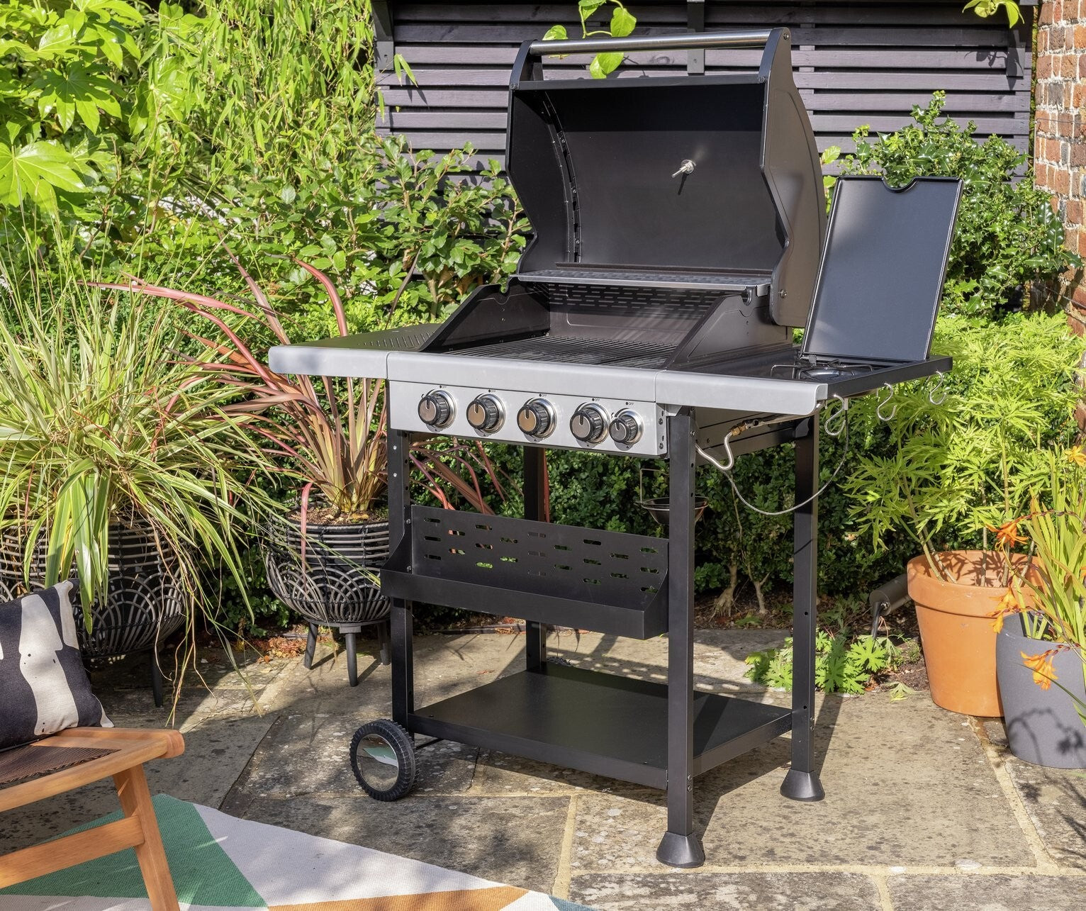 Premium 4 Burner with Side Burner Gas BBQ