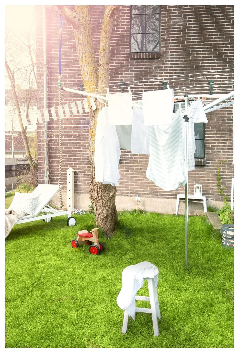 Brabantia Essential 30m 3 Arm Rotary Airer with Ground Tube