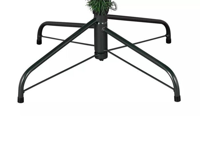 7ft Pre-Lit Green Spruce Artificial Christmas Tree ( B Grade 36314 )