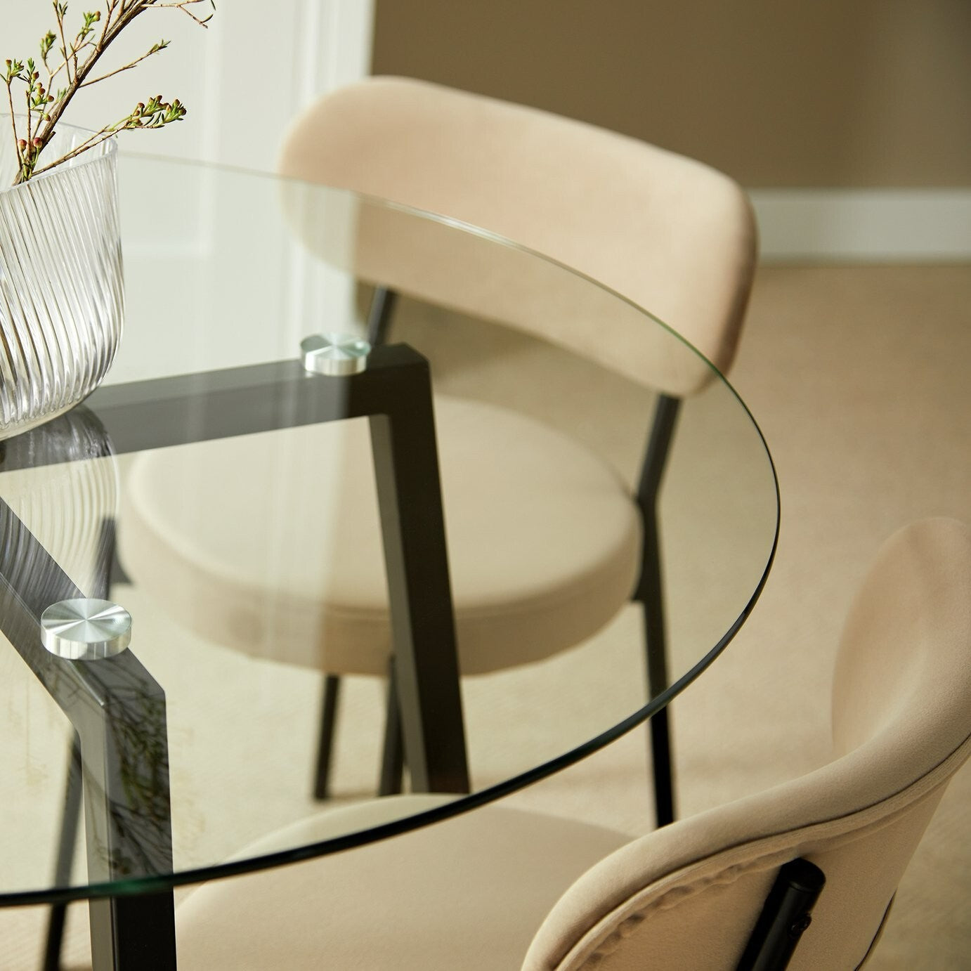 Home Fyra Black Dining Table & 4 Black Chairs
