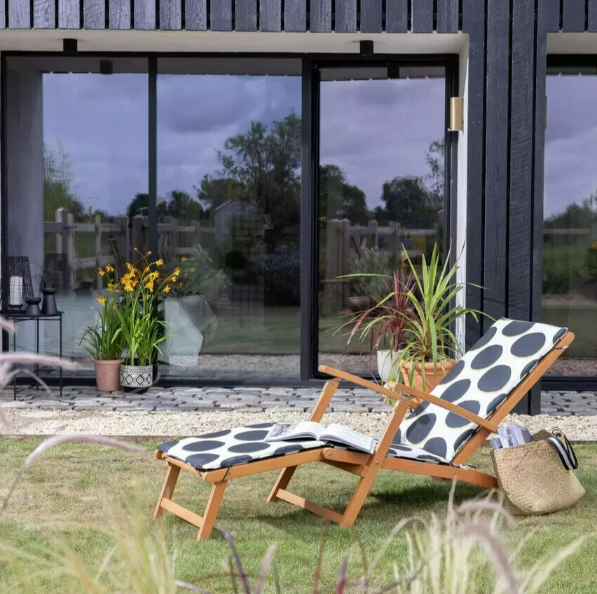 Folding Wooden Sun Lounger - Black & White