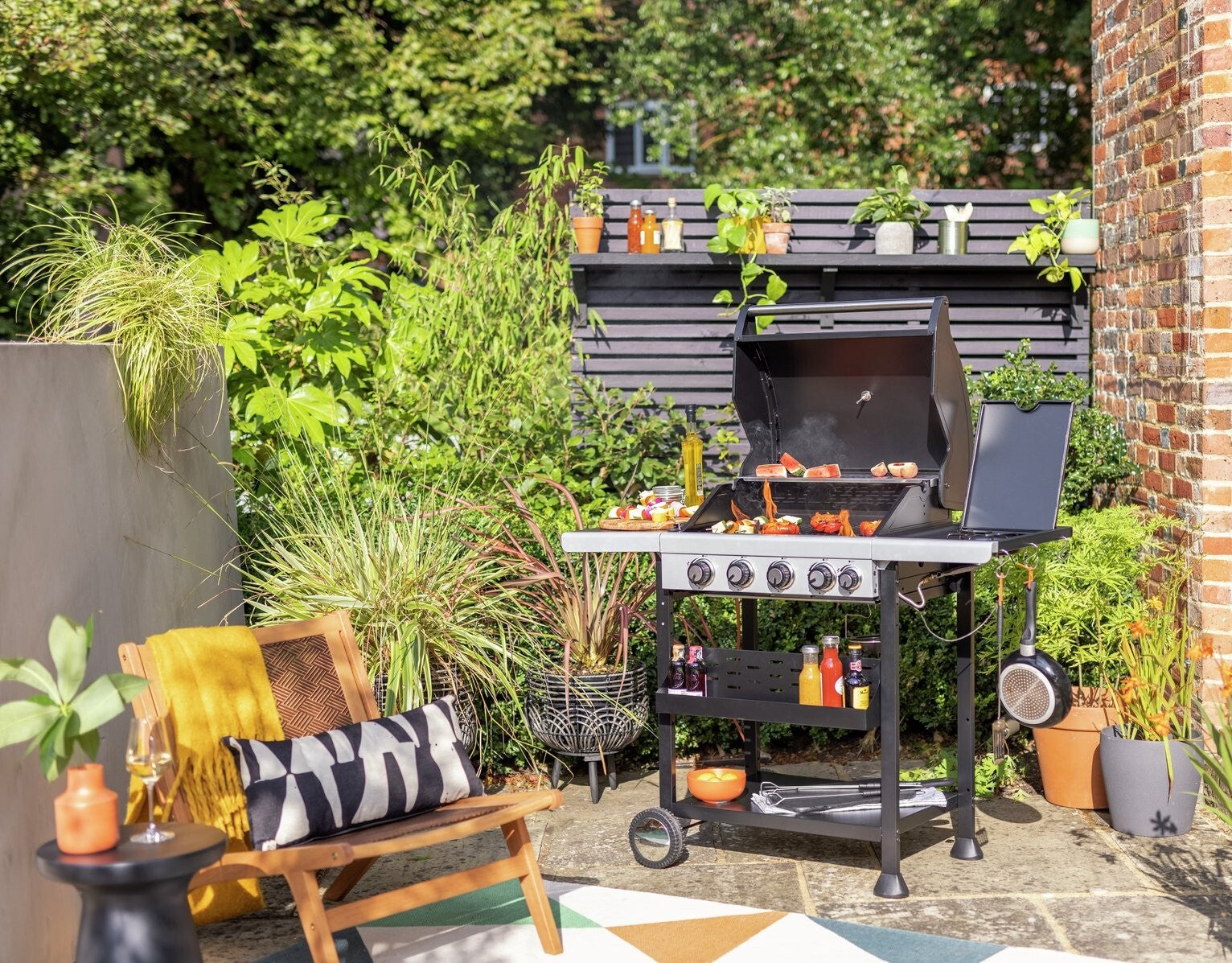 Premium 4 Burner with Side Burner Gas BBQ
