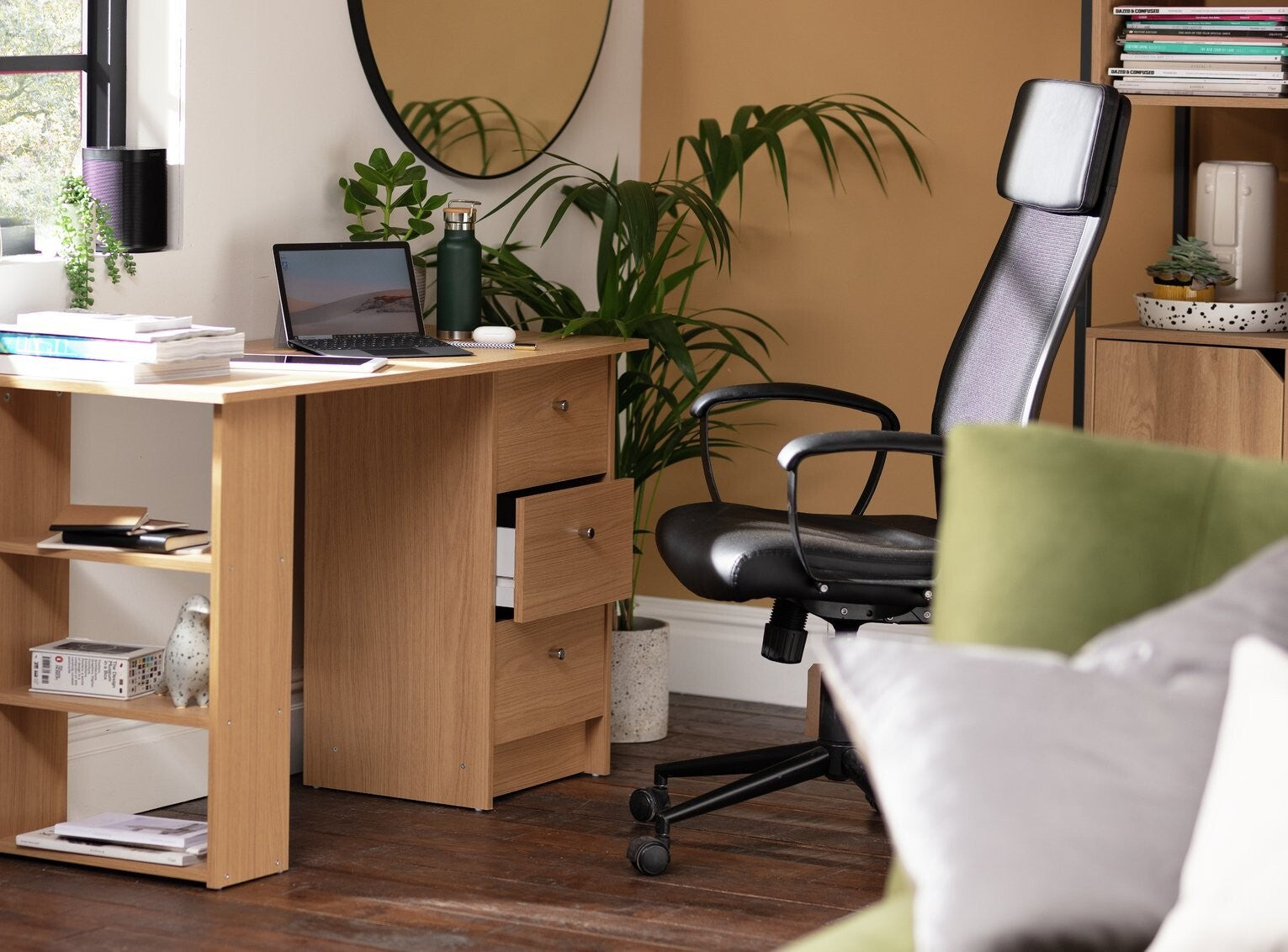 Malibu 3 Drawer Office Desk - Oak Effect ( B Grade )