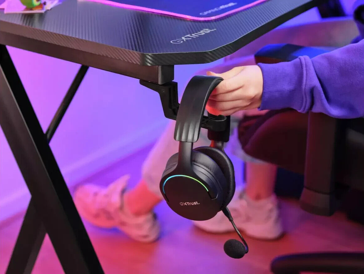 Trust GXT700 Omnius Gaming Desk - Black | Gaming Table Cup Holder Headset Hook