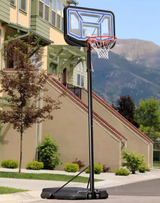 Lifetime Portable Basketball System - Blue