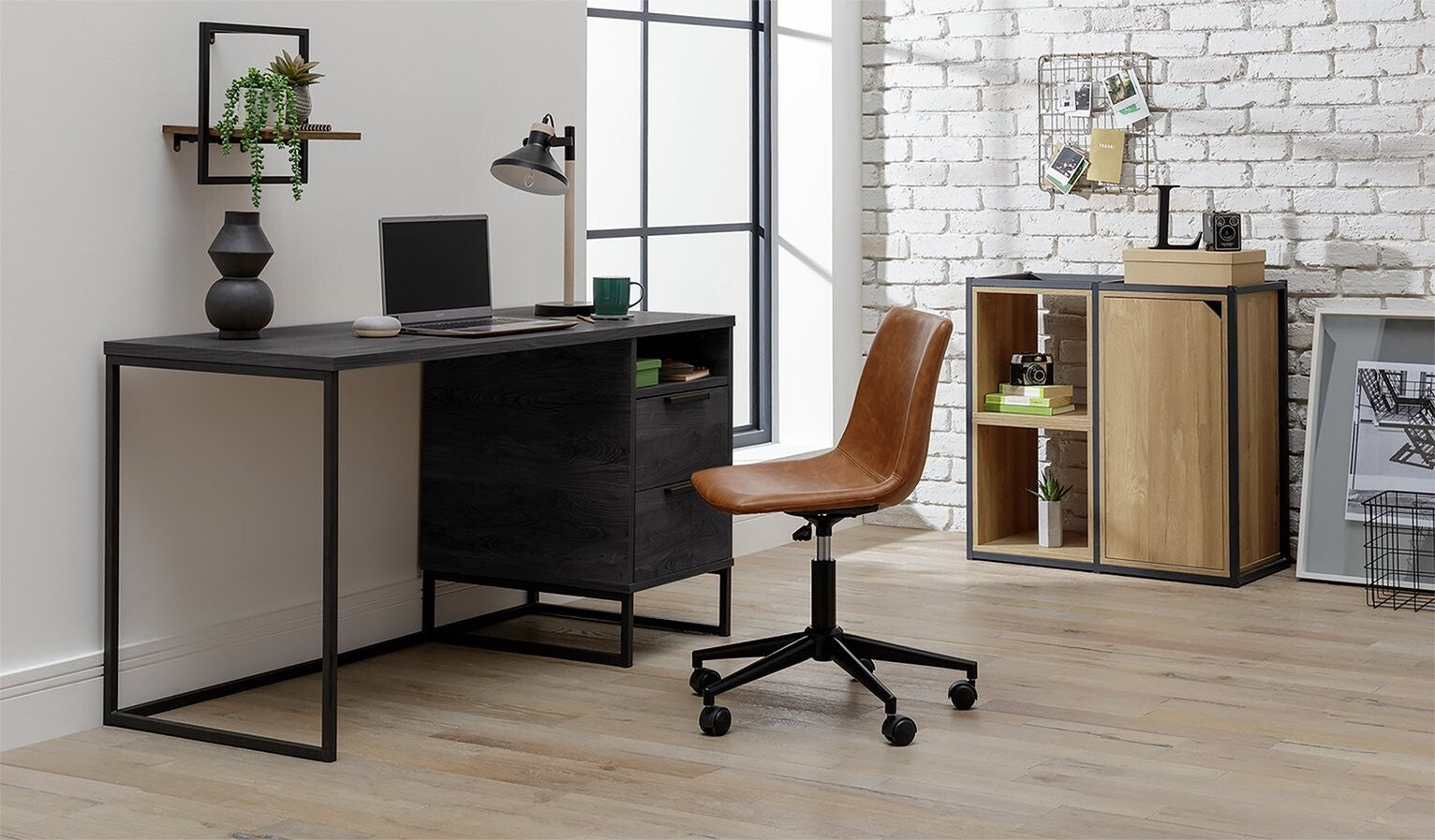 Habitat Nomad 2 Drawer Office Desk - Black ( B Grade 37164 )