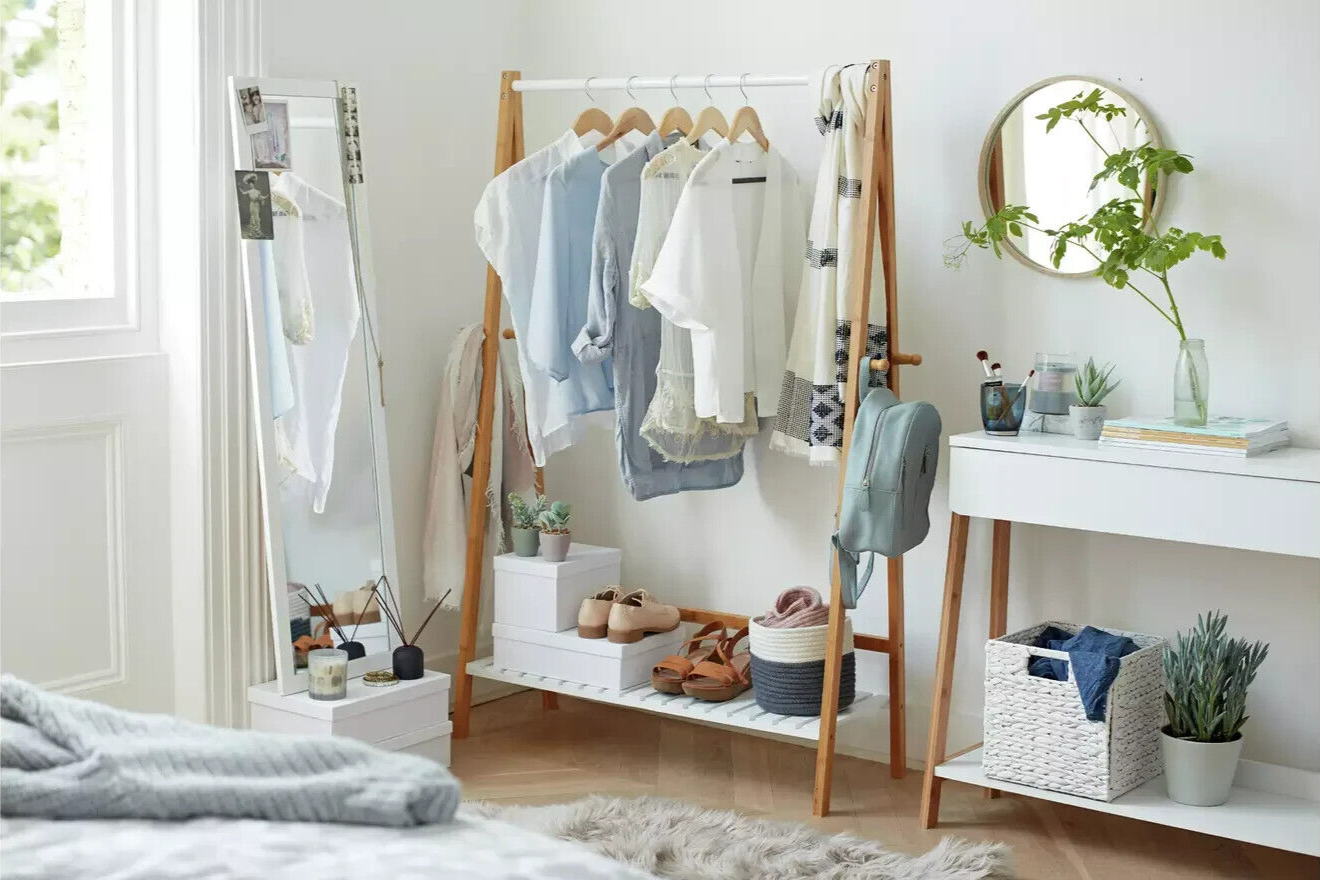 Belvoir Clothes Rail with Shelf - Bamboo & White