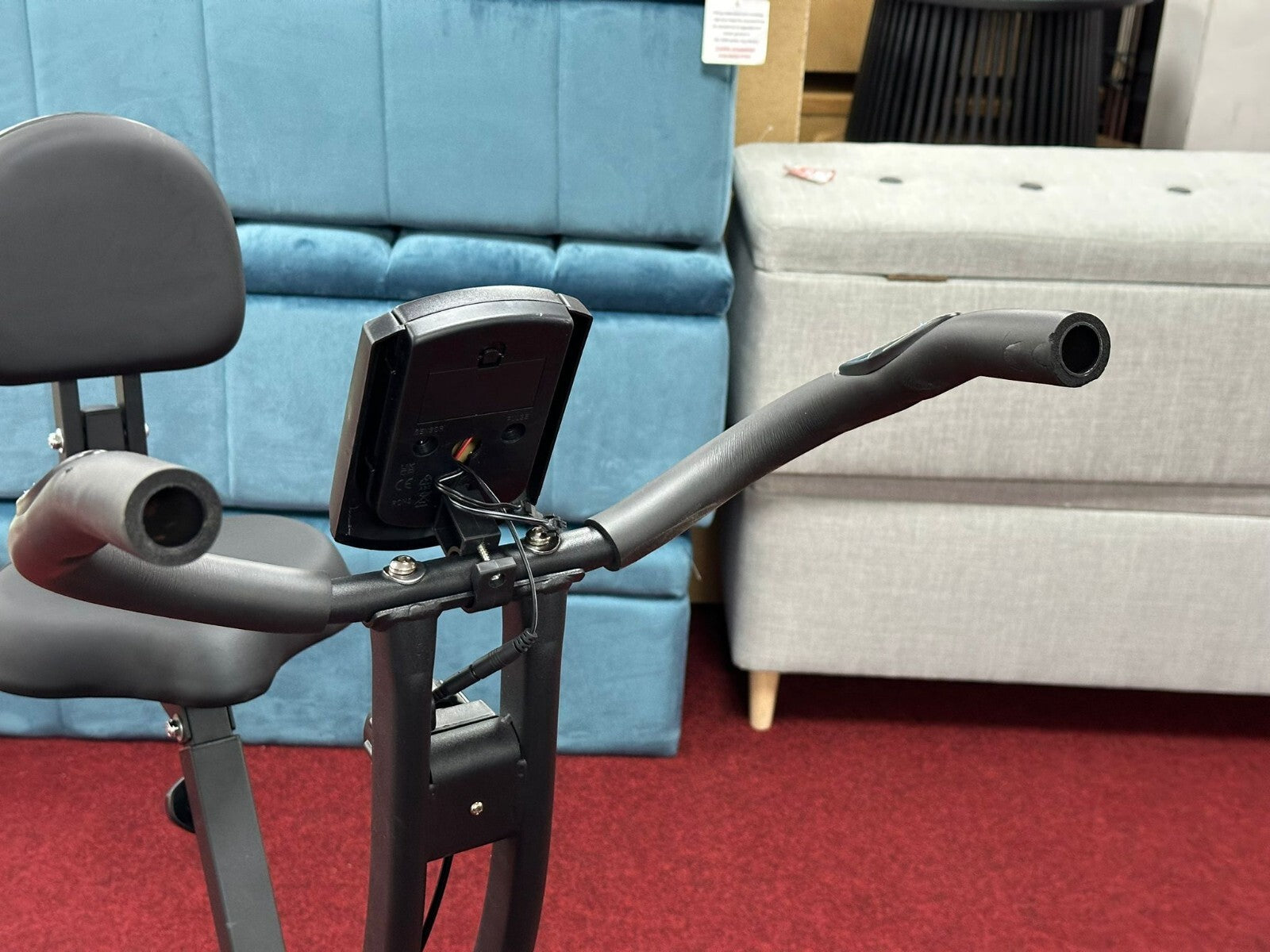 Pro Fitness FEB2000 Folding Exercise Bike (S)
