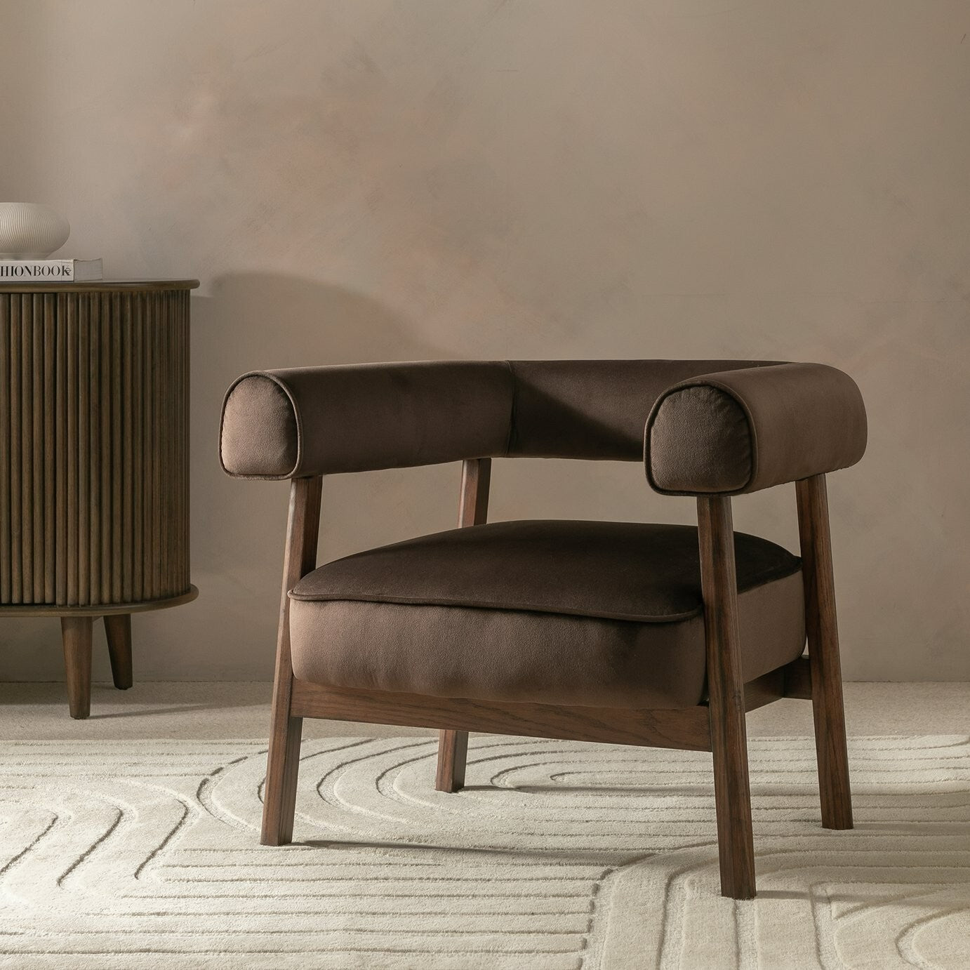 Elio Velvet Chair - Brown