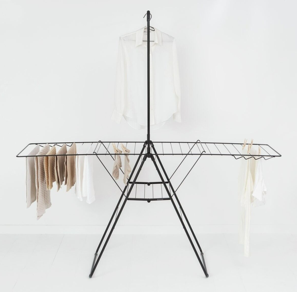 Brabantia 25m Hang On Clothes Airer with Rod - Black