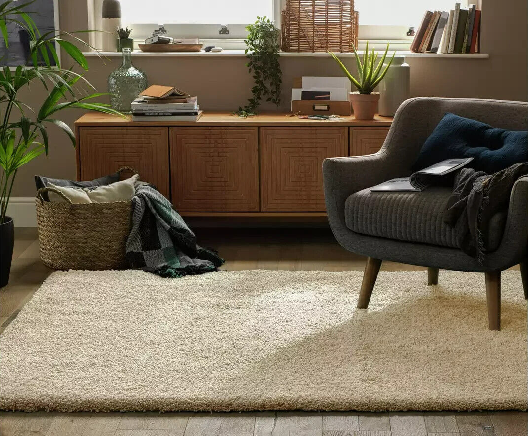 Habitat Noodle Shaggy Plain Rug - Cream - 160x230cm