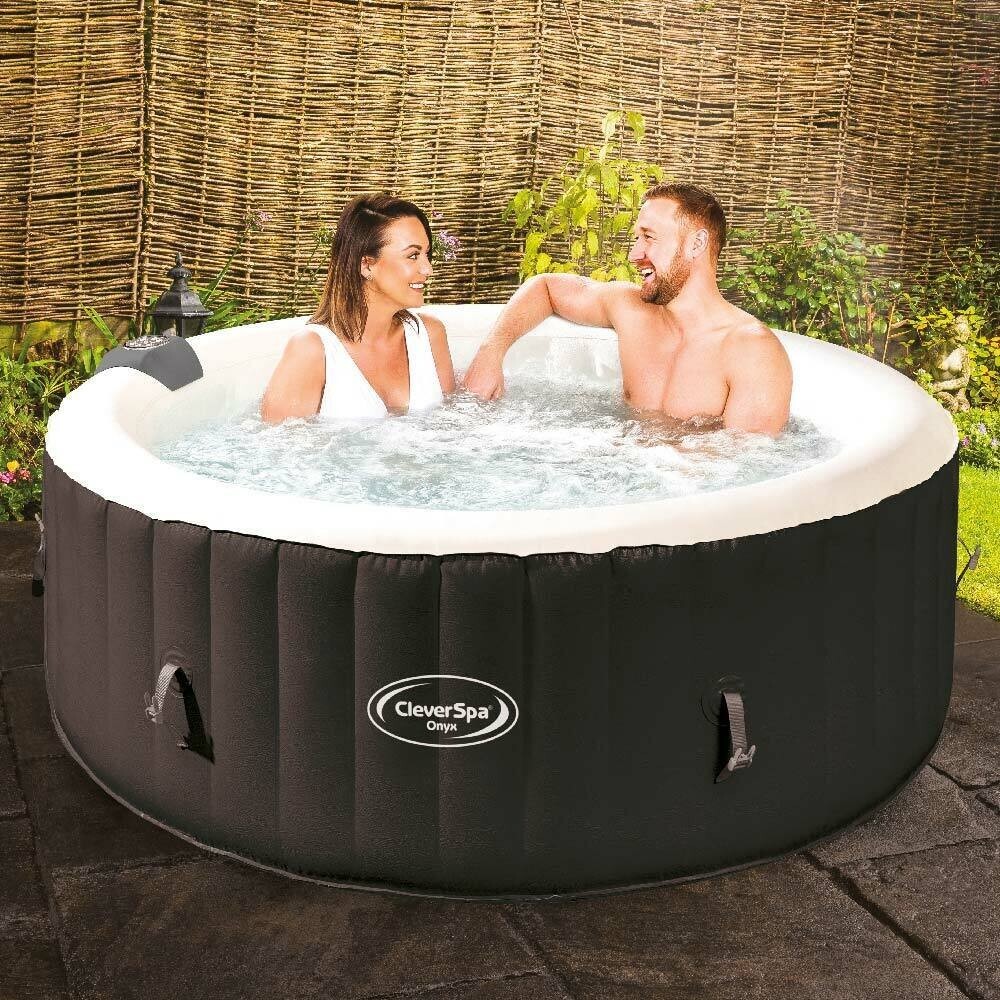 CleverSpa Onyx 4 Person Hot Tub - (USED)