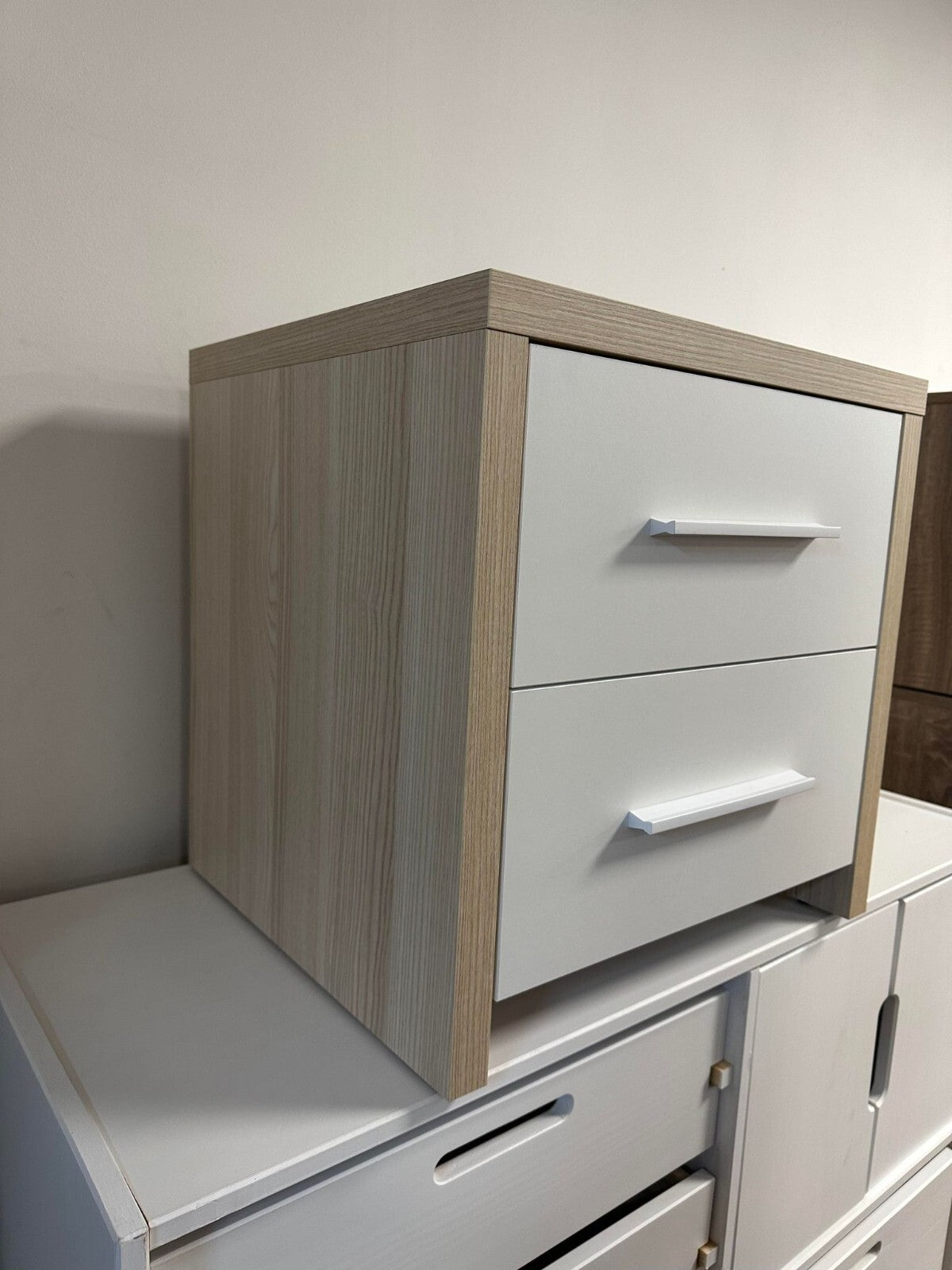 Broadway 2 Drw Bedside Table - White & Oak