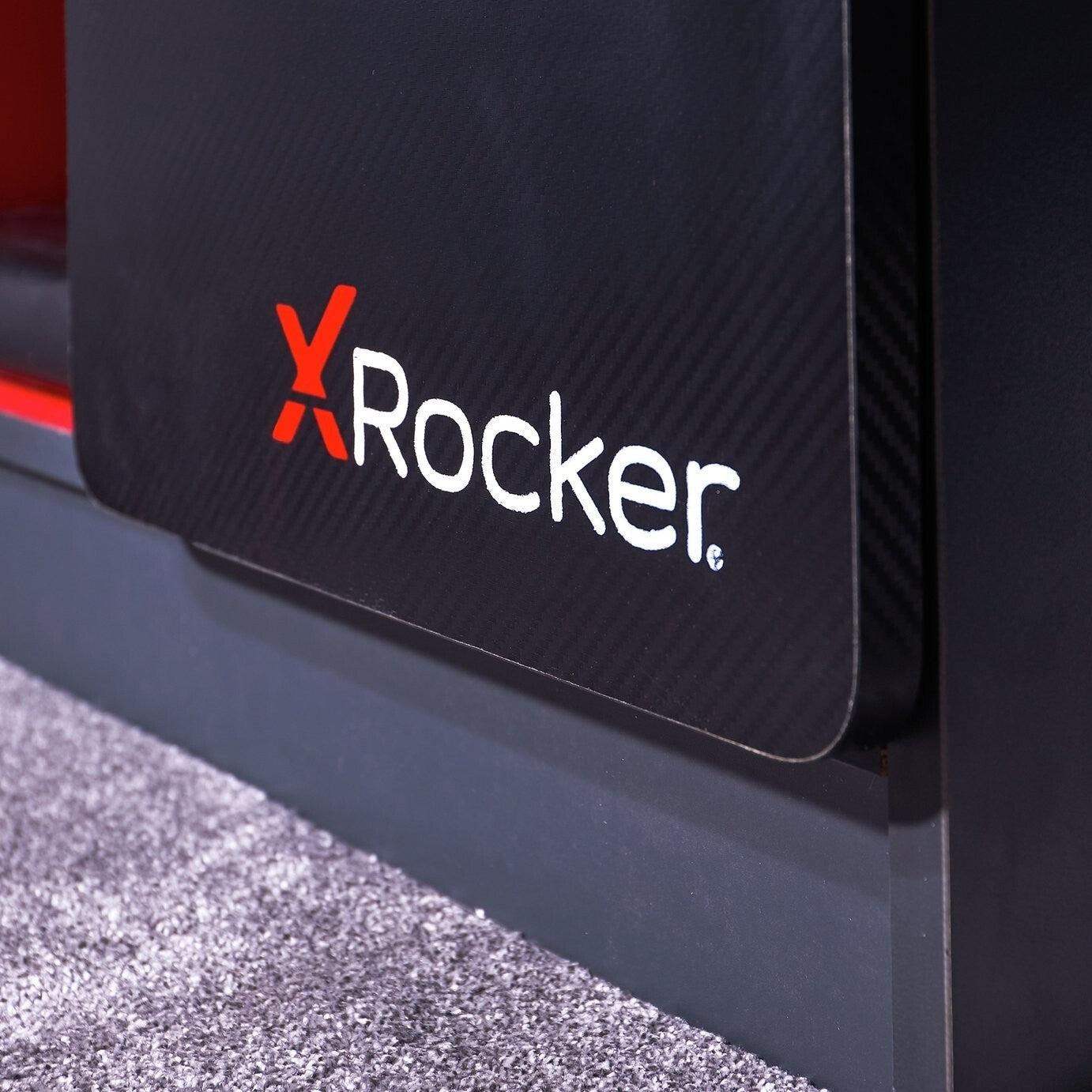 X Rocker Carbon Tek Media Unit - Grey And Red