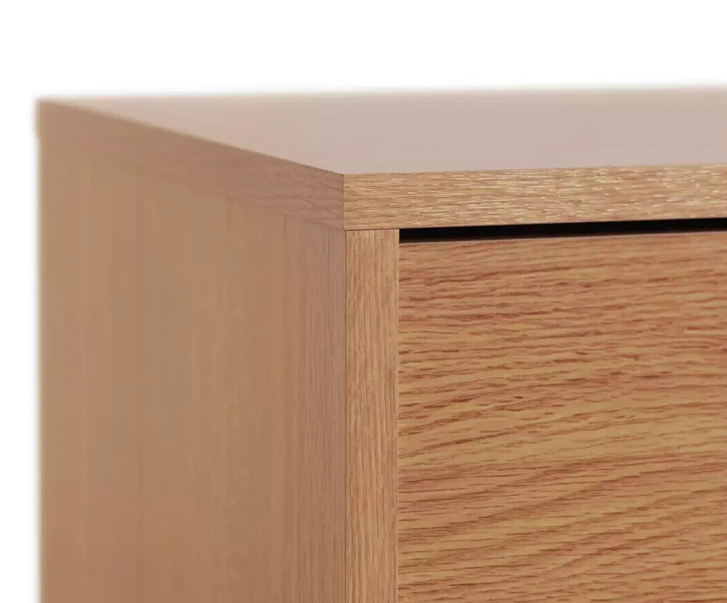 Maine 2 Door 1 Drawer Sideboard - Oak Effect