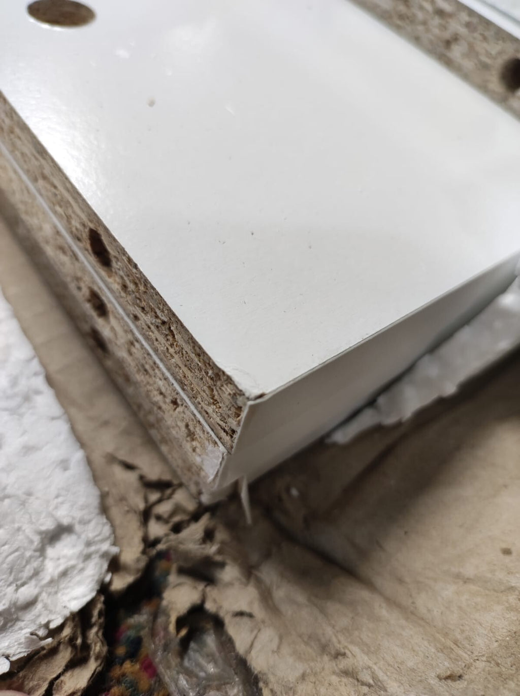 Gaming Desk - White ( B Grade 35339 - 35340 )
