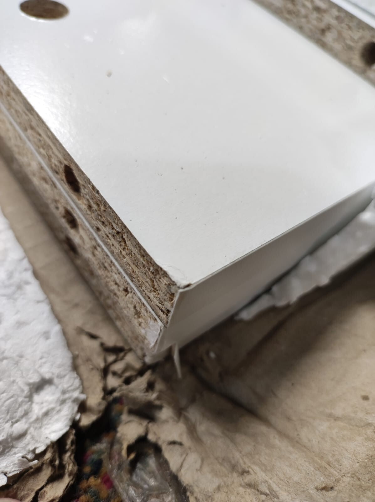 Gaming Desk - White ( B Grade 35339 - 35340 )