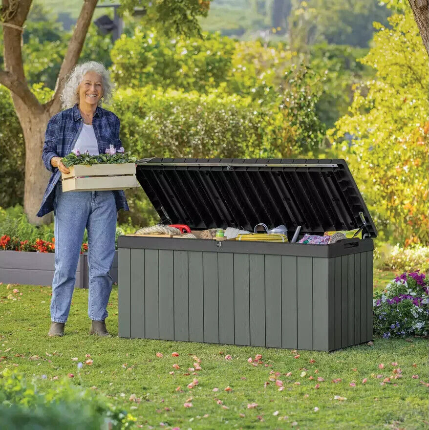 Keter Darwin 454L Outdoor Garden Storage Box - Green