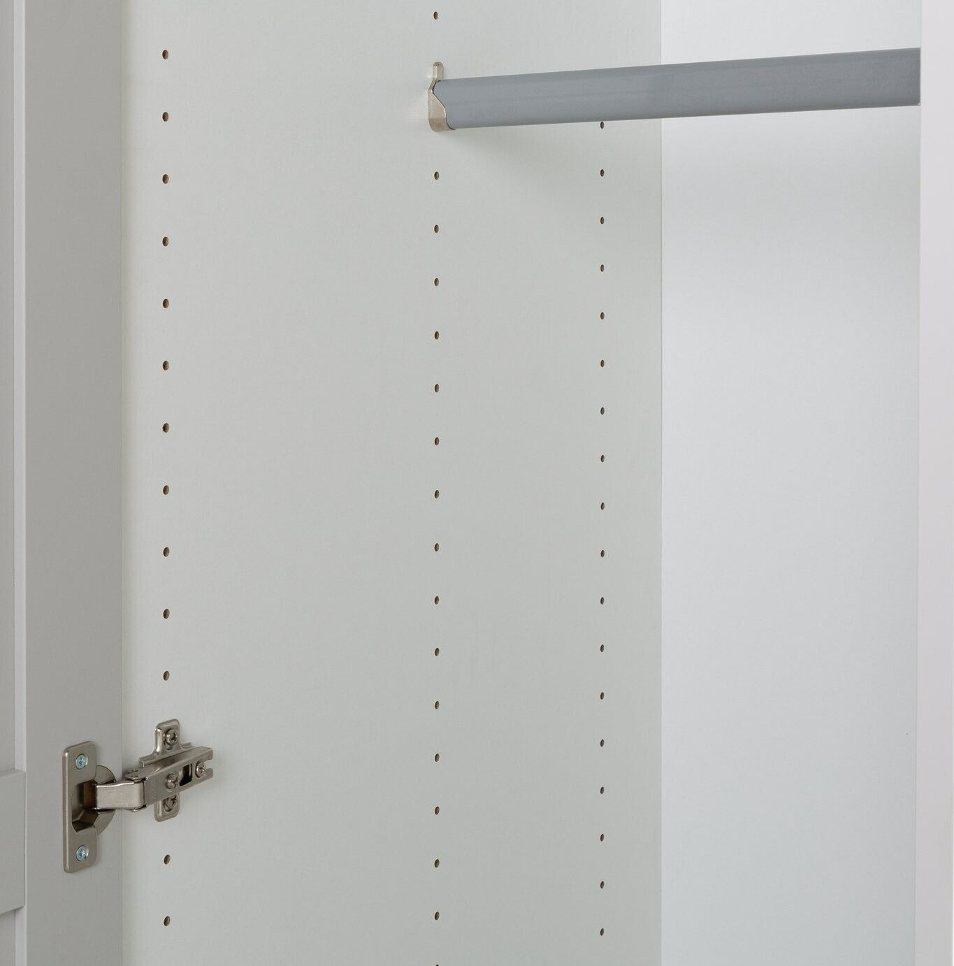 Habitat Munich Panelled 2 Door Wardrobe - Grey