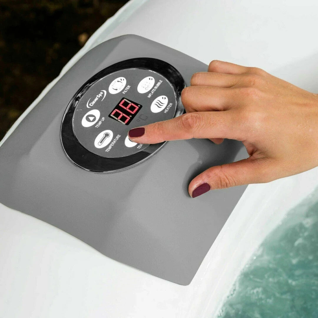 CleverSpa Onyx 4 Person Hot Tub - (USED)