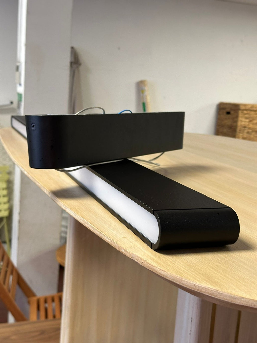 Philips Hue Hue White and colour ambience Ensis pendant light (S)