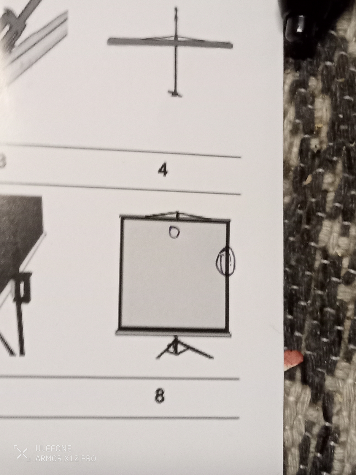 Acer 82 Inch Tripod Projection Screen ( B Grade 55818 )