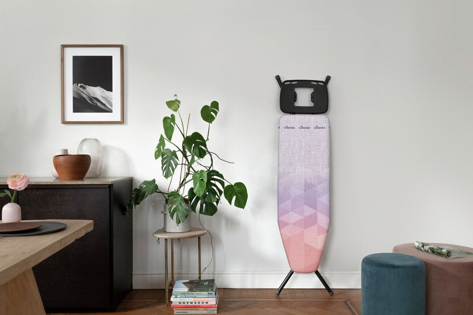 Vileda 120x38cm Diamond Ironing Board
