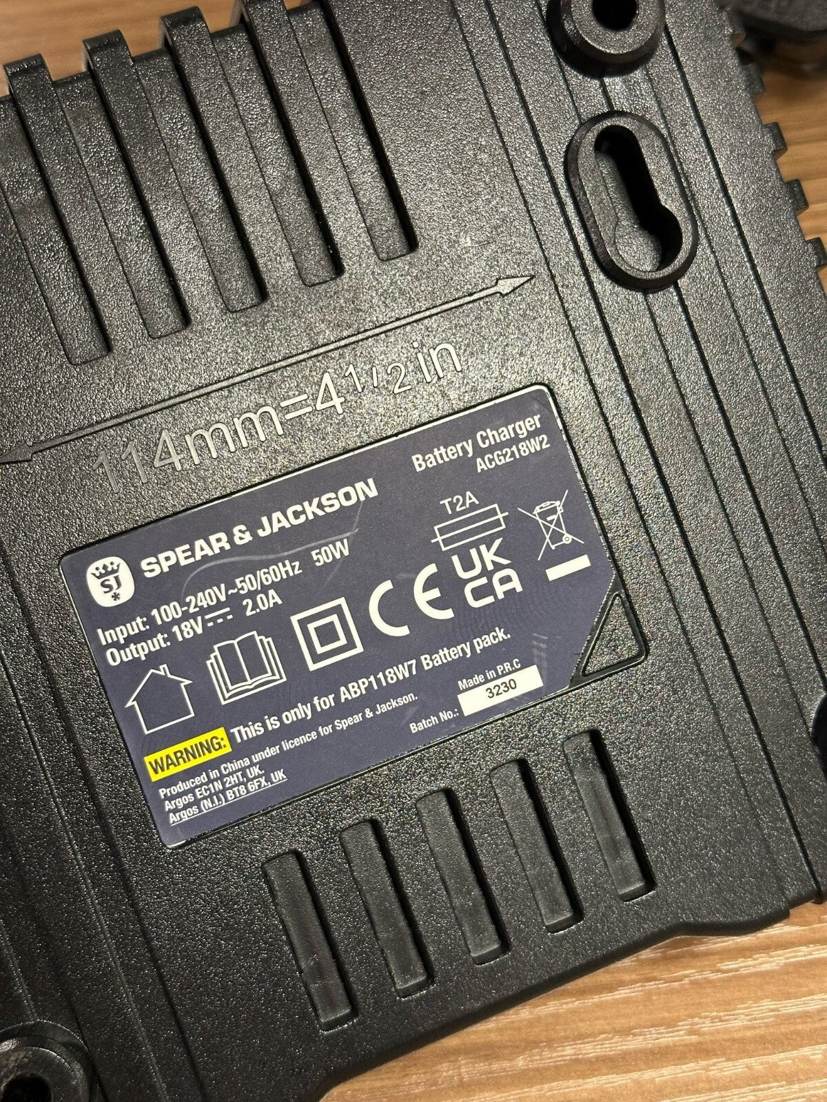 Spear & Jackson Charger and 2 Battery
