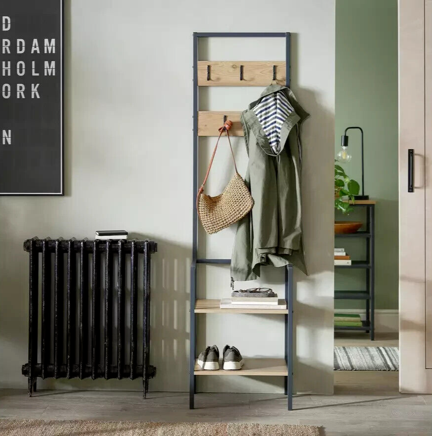 Loft Living Hallway Tree - Oak