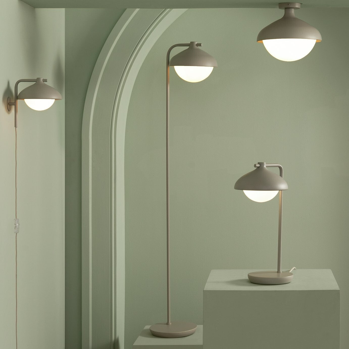 Habitat Acorn Metal Floor Lamp - Latte