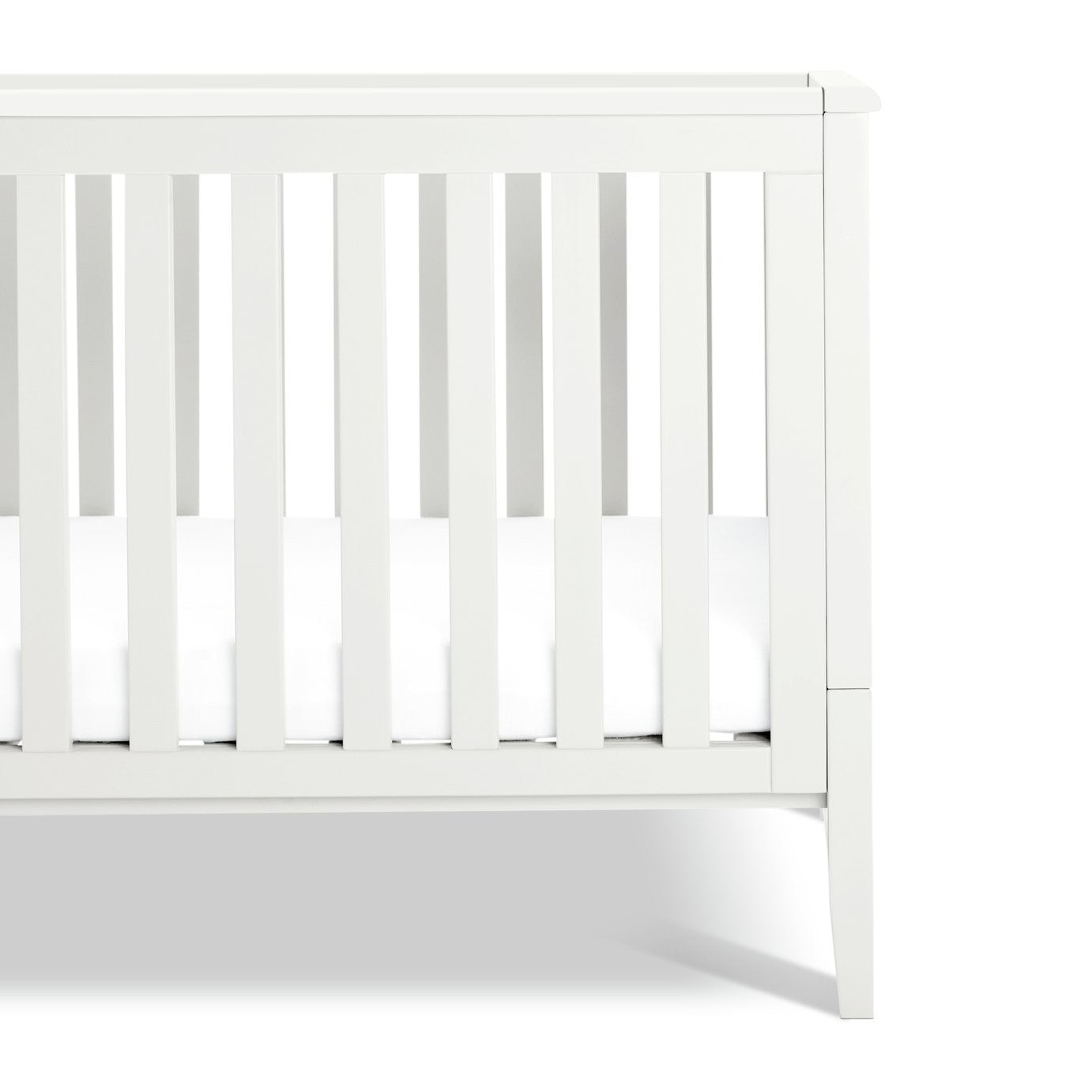 Cuggl Canterbury Nursery Cot Bed - White | Convertible cot bed