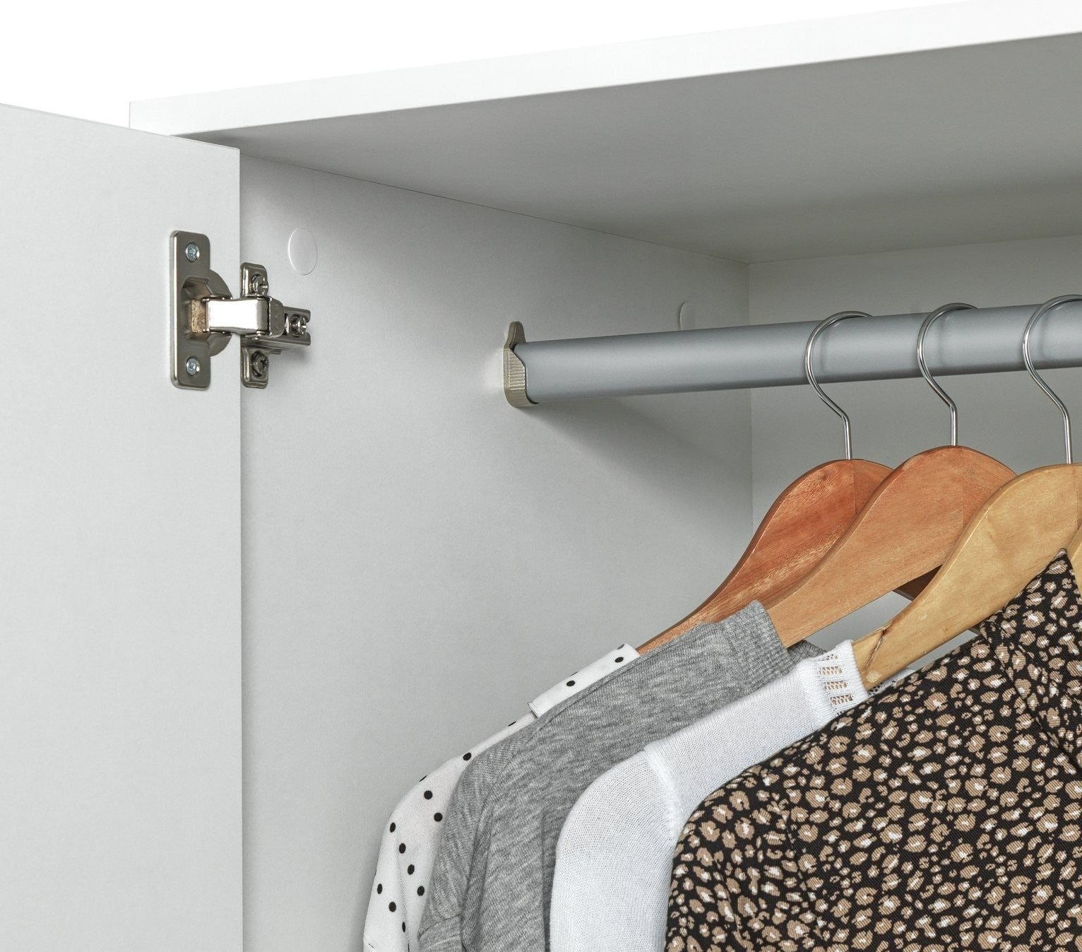 Home Oslo 3 Door Mirror Wardrobe - White | Triple wardrobe white finish