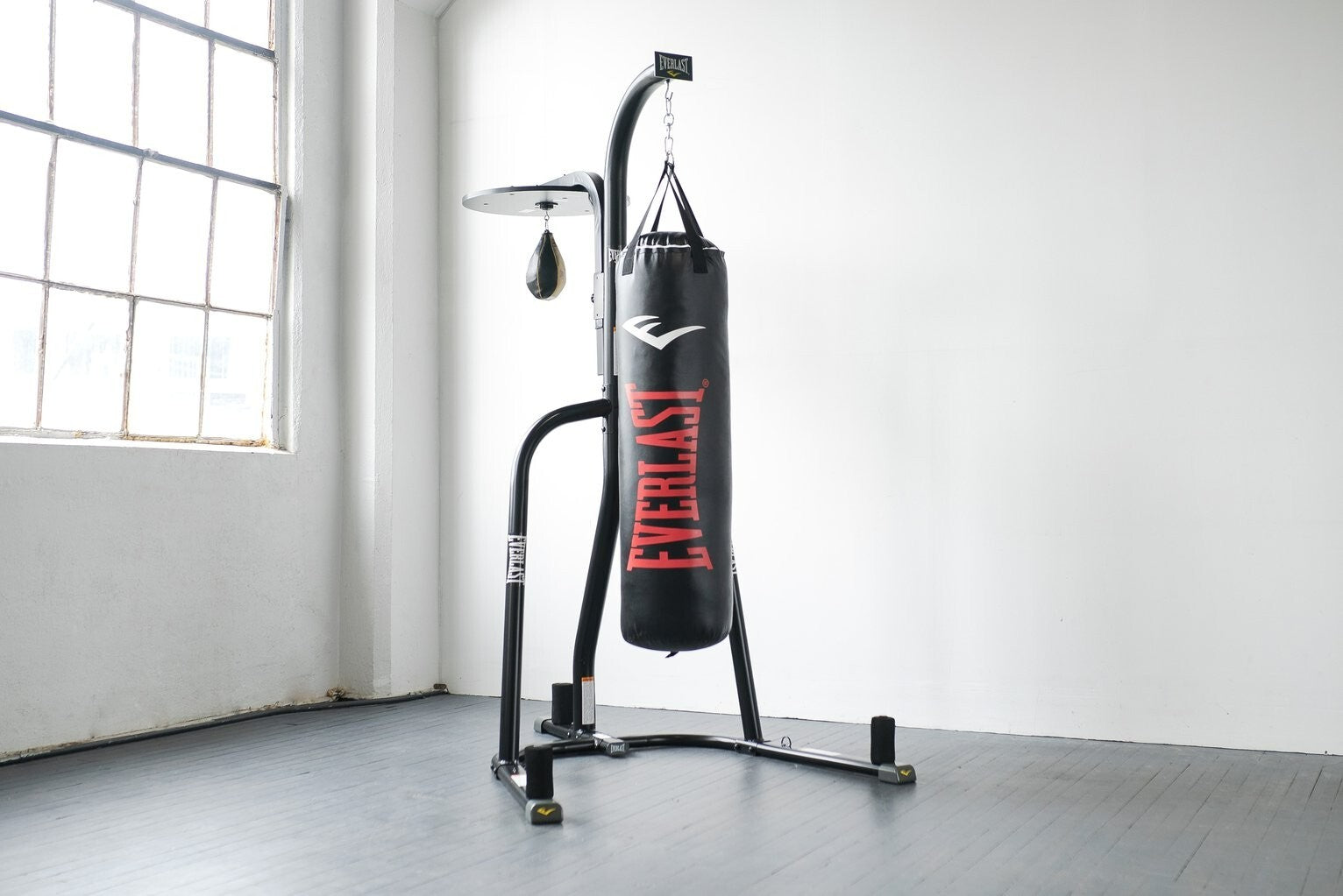 Everlast Nevertear PU 5ft Punch Bag - Red